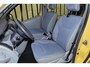 Renault Trafic 1.9 dCi L1H1 Rolstoel Bus 1e eig. Airco Trekhaak 5-persoons Nwe APK