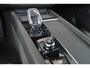 Volvo XC60 T8 Recharge AWD Ultra Black Edition Exec - Luchtvering - Panorama/schuifdak - IntelliSafe Assist & Surround - 360º Camera - Bowers & Wilkins audio - Adaptieve LED koplampen - Verwarmde voorstoelen, stuur & achterbank - Parkeersensoren voor & achter - Elektr. bedienb. voorstoelen met geheugen - Head up display - Draadloze tel. lader - Extra getint glas - 21' LMV
