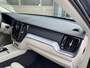 Volvo XC60 2.0 T6 Plug-in hybrid AWD Inscription Expression facelift stoelverwarming pano 360° camera