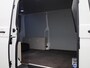 Volkswagen Transporter 2.0 TDI L1H1 150PK | Automaat | Multifunctioneel Stuurwiel | Elektrische Spiegels | Parkeersensoren Achter | Cruise Control | App-Connect | Achteruitrijcamera | Airco | DAB+ |