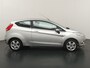 Ford Fiesta 1.25 82PK Ghia | Clima | Voorruitverwarming | Trekhaak | Parkeersensoren |