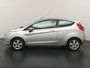 Ford Fiesta 1.25 82PK Ghia | Clima | Voorruitverwarming | Trekhaak | Parkeersensoren |