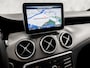 Mercedes-Benz CLA 180 AMG Sport Automaat (SCHUIFDAK, GROOT NAVI, LEDER/ALCANTARA, SPORTSTOELEN, GETINT GLAS, CRUISE, NIEUWE APK, NIEUWSTAAT)