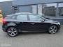 Volvo V40 Cross Country 1.6 T4 Momentum Aut. Navi ECC Cruise 18" Parkeer-hulp