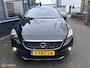 Volvo V40 Cross Country 1.6 T4 Momentum Aut. Navi ECC Cruise 18" Parkeer-hulp