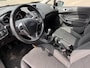 Ford Fiesta 1.0 Titanium 80PK NIEUWE DISTRIBUTIERIEM!! Cruise Navi Parkeersensoren Privacy Glass Reservewiel 15'' Velgen *Leuk*