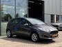 Ford Fiesta 1.0 Titanium 80PK NIEUWE DISTRIBUTIERIEM!! Cruise Navi Parkeersensoren Privacy Glass Reservewiel 15'' Velgen *Leuk*