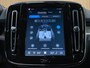 Volvo XC40 Recharge P8 AWD R-Design|89% SOH|1/2 LEDER|ELEK.TREKHAAK+ACHTERKLEP|ACC|STUUR+STOELVERW V+A|CARPLAY/ANDROID|NAP|NL|1EIG