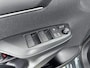 Toyota Yaris 1.5 Hybrid 115 Dynamic | Apple Carplay / Android Auto | Dodehoek detectie | Parkeersensoren voor/achter | Stoel-/stuurverwarming | Adaptive Cruise | Clima | Keyless | Camera | 16 inch
