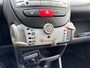 Peugeot 107 1.0-12V XS / Airco / Radio!