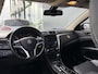 Suzuki Kizashi BWJ 2011 2.4 179 PK Sport AUTOMAAT | PANO | LEDER | CAMERA | STOELVERW. | ELKETR. STOELEN | KEYLESS | NAVI | CLIMA | CRUISE | LMV | PDC