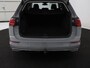 Volkswagen Golf 1.5 TSI Style | Matrix LED | Camera | Carplay | Trekhaak | Massage | Memory | Sfeerverlichting | Adaptive cruise | Digital Cockpit | Parkeerhulp | File Assistent | Climate control | Bluetooth