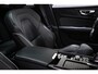 Volvo V60 2.0 T8 Recharge AWD R-Design | LOUNGE / CLIMATE PRO- PACK | PANORAMADAK | ACHTERVANKVERWARMING | HEAD UP | 360 CAMERA | TREKHAAK