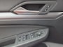 Volkswagen Golf 1.0 eTSI Active Aut. Navi-Sfeer-Cam-Carplay