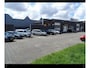 Opel Astra 1.0 Business+ met parkeersensoren en navigatie en cruise controle en bluetooth telefoon / media