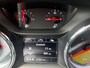 Opel Astra 1.0 Business+ met parkeersensoren en navigatie en cruise controle en bluetooth telefoon / media