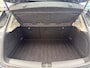 Opel Astra 1.0 Business+ met parkeersensoren en navigatie en cruise controle en bluetooth telefoon / media