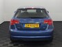 Audi A3 Sportback 1.8 TFSI Attraction Pro Line Inruilauto’s tegen vaste prijzen. Voor meer info: 0638140850 Bij de verkoop van gebruikte voertuigen door CD-Cars wordt geen standaard garantie verstrekt. De koper aanvaardt het voertuig in de staat waarin het zich bevindt op het moment van aankoop