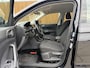Volkswagen T-Cross 1.0 TSI R-line exterieur | Airconditioning | Cruise control adaptief | Dodehoek detectie | DAB ontvanger | Navigatiesysteem | Apple CarPlay/Android Auto | Parkeersensoren voor en achter