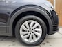 Volkswagen T-Cross 1.0 TSI R-line exterieur | Airconditioning | Cruise control adaptief | Dodehoek detectie | DAB ontvanger | Navigatiesysteem | Apple CarPlay/Android Auto | Parkeersensoren voor en achter