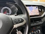 Volkswagen T-Cross 1.0 TSI R-line exterieur | Airconditioning | Cruise control adaptief | Dodehoek detectie | DAB ontvanger | Navigatiesysteem | Apple CarPlay/Android Auto | Parkeersensoren voor en achter