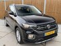 Volkswagen T-Cross 1.0 TSI R-line exterieur | Airconditioning | Cruise control adaptief | Dodehoek detectie | DAB ontvanger | Navigatiesysteem | Apple CarPlay/Android Auto | Parkeersensoren voor en achter