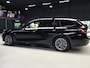 BMW 3-Serie Touring 330e Business Edition Plus I 293PK I Camera I Trekhaak I Ambiente I Full Led I Stoel & Stuurverw. I Half/Leder