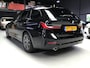 BMW 3-Serie Touring 330e Business Edition Plus I 293PK I Camera I Trekhaak I Ambiente I Full Led I Stoel & Stuurverw. I Half/Leder