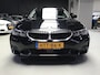 BMW 3-Serie Touring 330e Business Edition Plus I 293PK I Camera I Trekhaak I Ambiente I Full Led I Stoel & Stuurverw. I Half/Leder