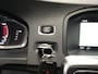 Volvo V60 2.4 D5 Twin Engine Momentum I AWD I Clima I Cruise I Navi I Xenon I Stoelverw I 17inch I 3-2027 Apk + Kln Brt I Euro 6 .