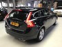 Volvo V60 2.4 D5 Twin Engine Momentum I AWD I Clima I Cruise I Navi I Xenon I Stoelverw I 17inch I 3-2027 Apk + Kln Brt I Euro 6 .