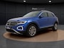 Volkswagen T-Roc 1.5 TSI Style | Pano Dak | Camera | ACC | Stoelverwarming | Spiegelpakket | Full LED | 17'' |