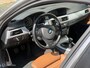 BMW 3-Serie Touring 320i LCI 170PK M-Pakket ORG NED Sportstoelen Stoelverwarming Trekhaak