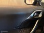 Peugeot 2008 1.2 PureTech Allure AUT 2eEIG PANO CARPLAY LEER