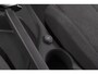 Peugeot 208 1.2 Hybrid 110 e-DCS6 Style | Parkeersensoren | Apple Carplay | Cruise Control | Airco