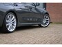 BMW 3-Serie 330i High Executive Edition M-sport / Dravit Grau / Head-up / 19'' Breyton / Elek. Trekhaak