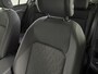 Volkswagen Golf Life Edition 1.5 TSI 85 kW 116 pk | Verlengde garantie | Navigatie via App | Parkeersensoren | Achteruitrijcamera | Stoel/stuur verwarming |