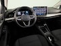 Volkswagen Golf Life Edition 1.5 TSI 85 kW 116 pk | Verlengde garantie | Navigatie via App | Parkeersensoren | Achteruitrijcamera | Stoel/stuur verwarming |
