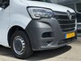 Renault Master T35 2.3 dCi 135 L2H2 | Navi | Carplay | Camera | Trekhaak | PDC