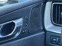 Volvo XC60 2.0 T6 Plug-in hybrid AWD R-Design, Pano, Stuurverwarming, Lane assist, ACC, Leder,
