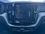 Volvo XC60 2.0 T6 Plug-in hybrid AWD R-Design, Pano, Stuurverwarming, Lane assist, ACC, Leder,
