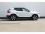 Volvo XC40 B3 177PK Automaat Plus Dark Google infotainment / Draadloos telefoon opladen / Elektrisch bedienbare bestuurdersstoel met geheugen / Adaptieve Cruise Control