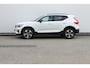 Volvo XC40 B3 177PK Automaat Plus Dark Google infotainment / Draadloos telefoon opladen / Elektrisch bedienbare bestuurdersstoel met geheugen / Adaptieve Cruise Control