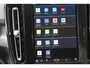Volvo XC40 B3 177PK Automaat Plus Dark Google infotainment / Draadloos telefoon opladen / Elektrisch bedienbare bestuurdersstoel met geheugen / Adaptieve Cruise Control