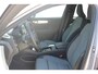 Volvo XC40 B4 211PK Automaat Plus Dark Semi elektrisch wegklapbare trekhaak / Verwarmbare voorruit / Google infotainment / Elektrisch bedienbare bestuurdersstoel met geheugen