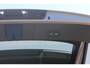 Volvo XC40 B4 211PK Automaat Plus Dark Semi elektrisch wegklapbare trekhaak / Verwarmbare voorruit / Google infotainment / Elektrisch bedienbare bestuurdersstoel met geheugen