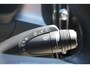 Volvo XC40 B4 211PK Automaat Plus Dark Semi elektrisch wegklapbare trekhaak / Verwarmbare voorruit / Google infotainment / Elektrisch bedienbare bestuurdersstoel met geheugen