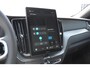 Volvo XC60 T6 350PK Automaat AWD Plus Black Edition / Elektrisch bedienbare voorstoelen met geheugen/ Stoelverwarming/ Stuurverwarming/ Harman Kardon audio/ 360 Camera/