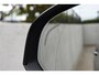 Volvo XC40 T2 129PK Automaat R-Design / Navigatie / Parkeersensoren / Adaptieve Cruise control / R-Design leder-Nubuck bekl. / Dodehoeksensor / Extra getint glas / All season banden