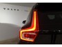 Volvo XC40 T2 129PK Automaat R-Design / Navigatie / Parkeersensoren / Adaptieve Cruise control / R-Design leder-Nubuck bekl. / Dodehoeksensor / Extra getint glas / All season banden